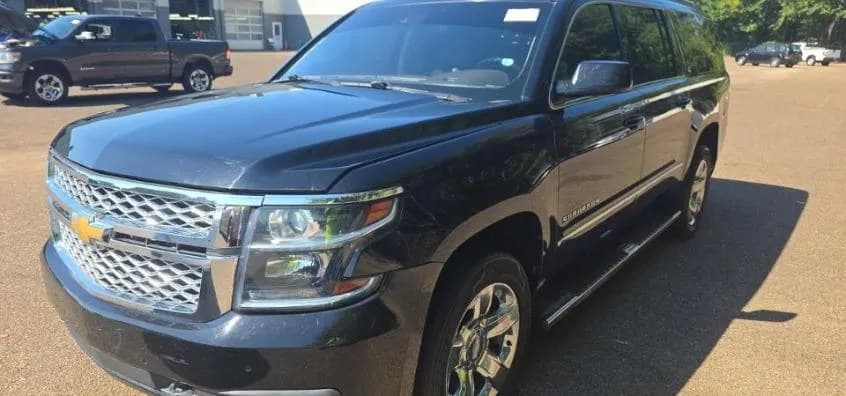 2019 CHEVROLET SUBURBAN LT 2