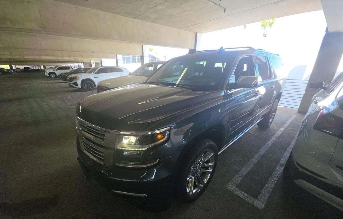 2020 CHEVROLET SUBURBAN Premier 2