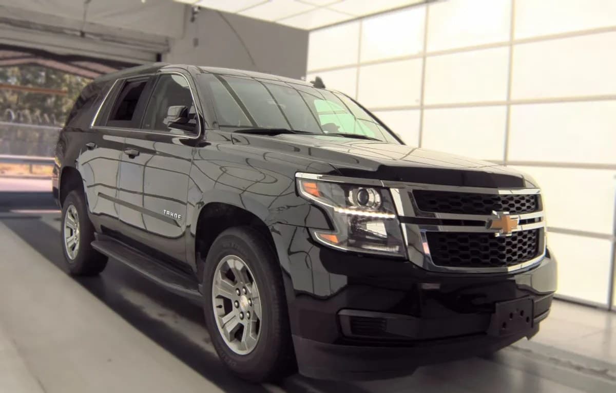 2019 CHEVROLET TAHOE LS 4