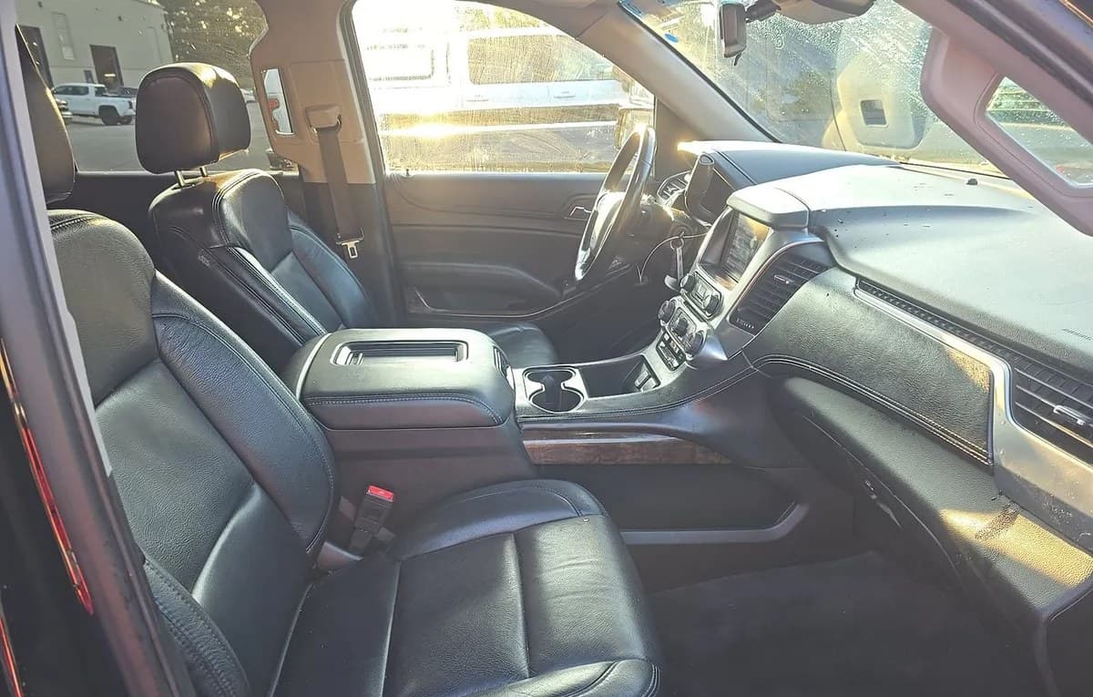 2019 CHEVROLET TAHOE LS 5