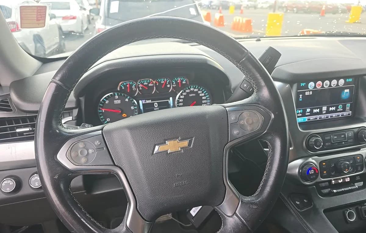 2017 CHEVROLET TAHOE LT 7