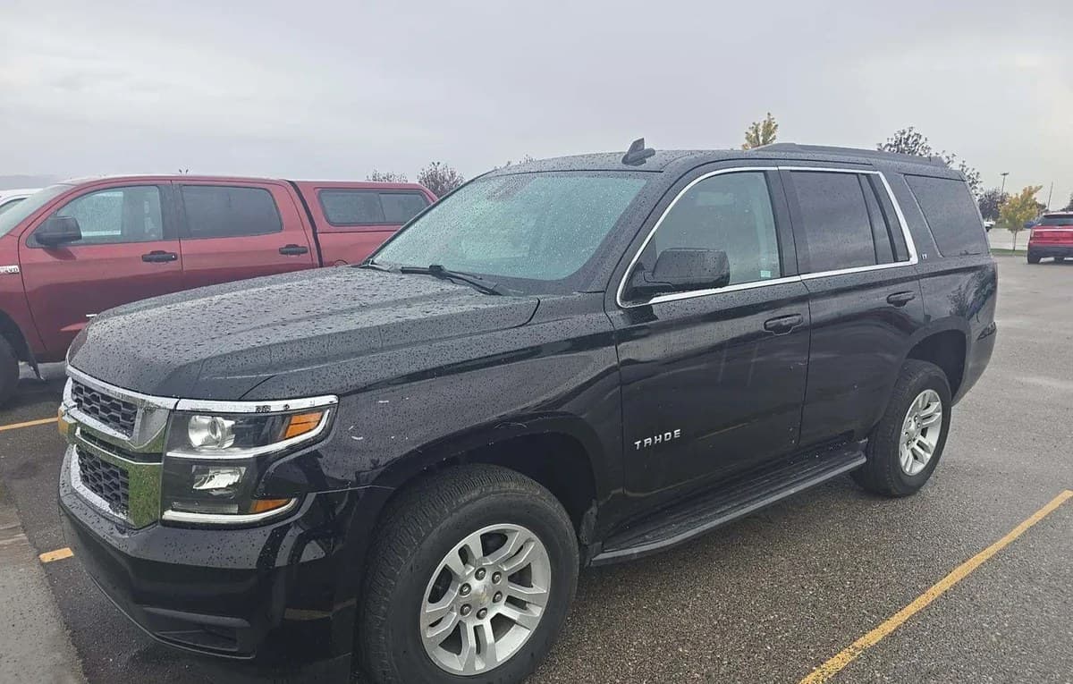 2020 CHEVROLET TAHOE LT 2