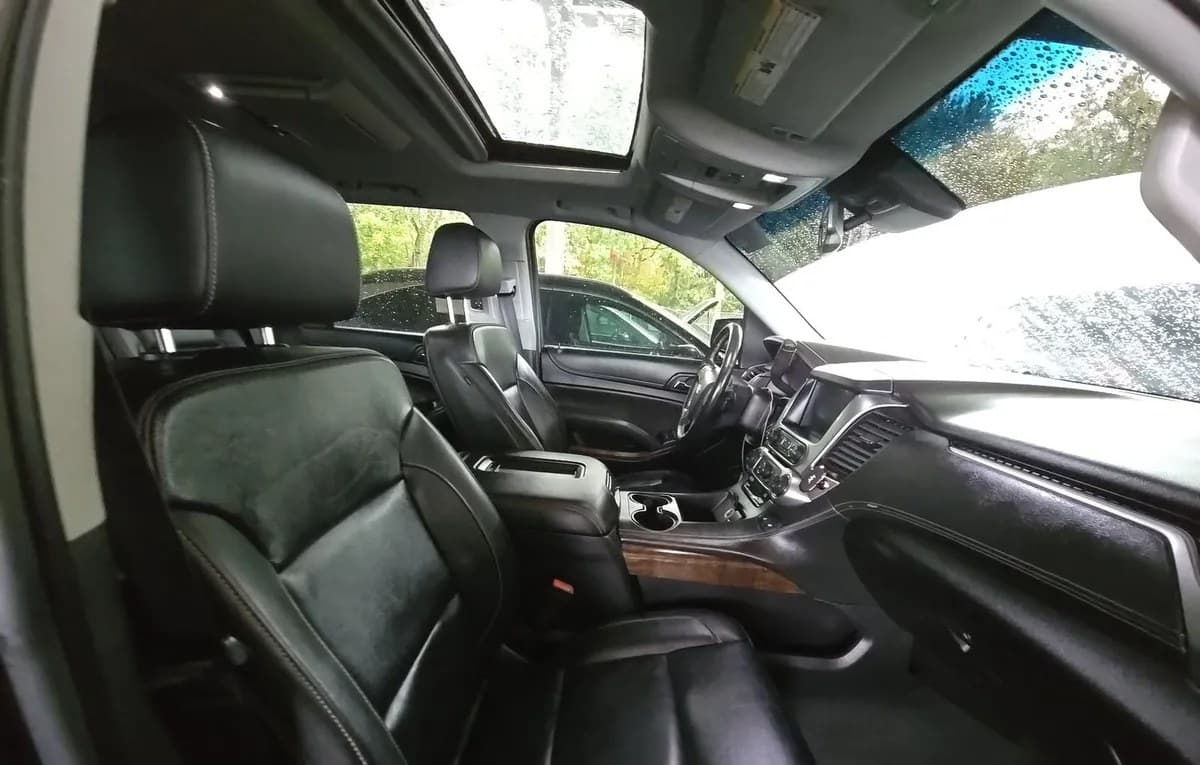 2019 CHEVROLET TAHOE LT 5