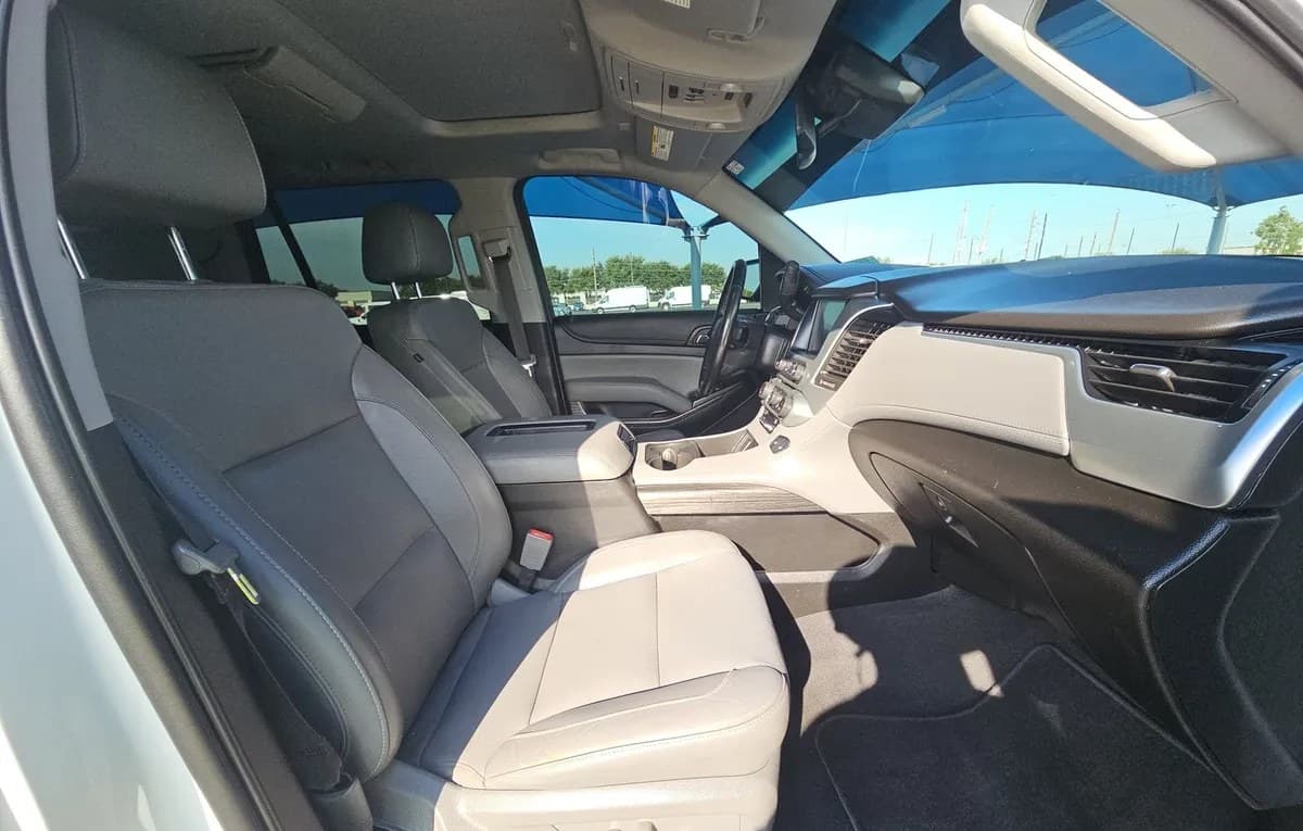 2019 CHEVROLET TAHOE LT 5