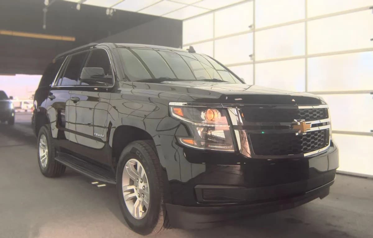 2020 CHEVROLET TAHOE LT 4