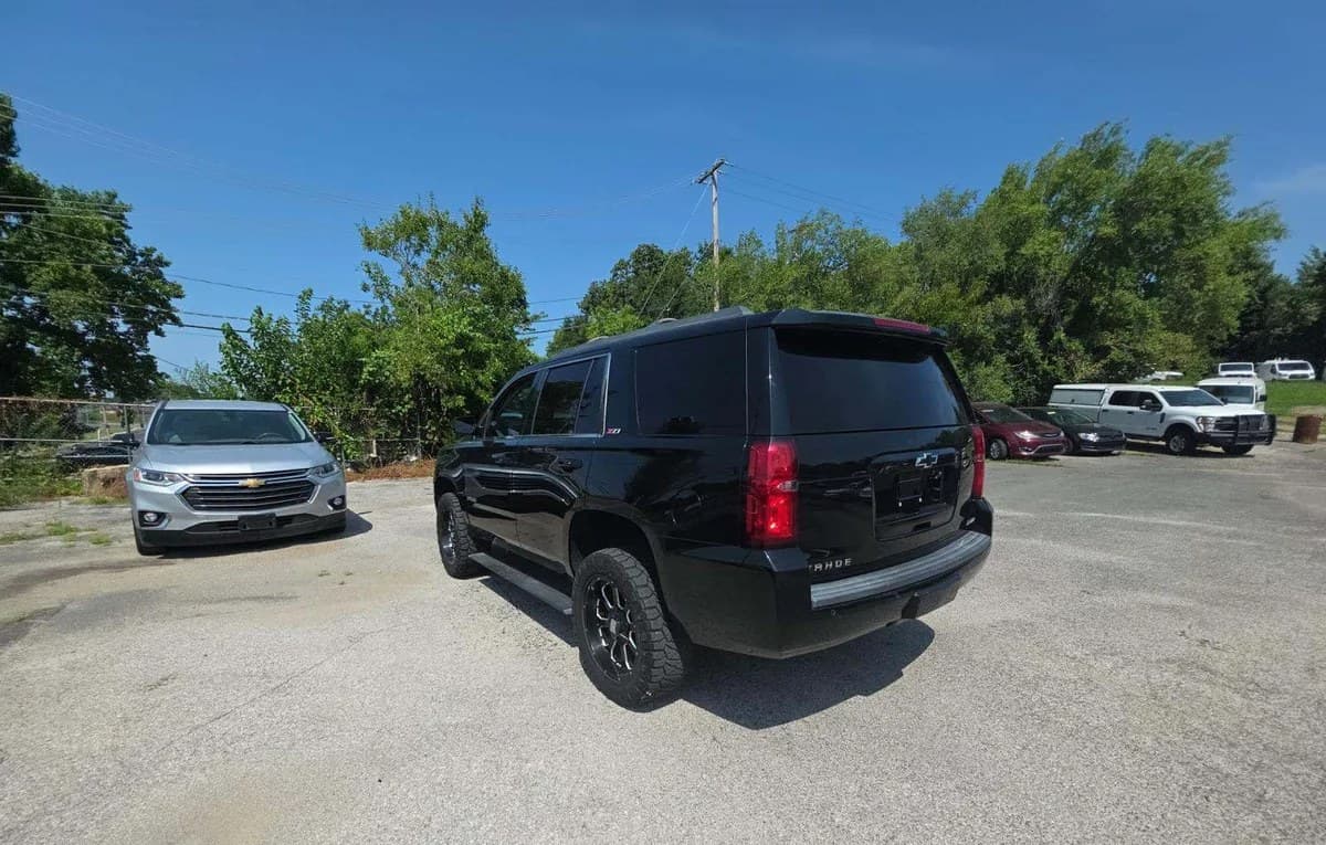2018 CHEVROLET TAHOE LT 3