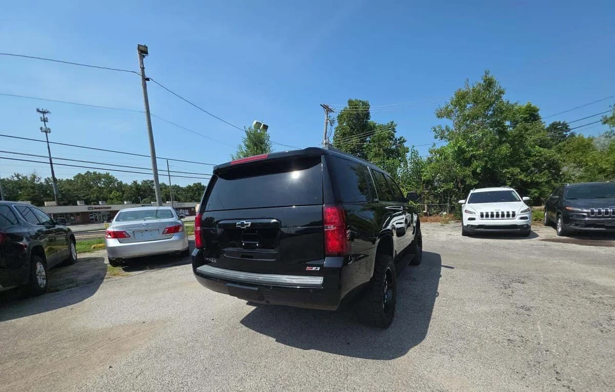 2018 CHEVROLET TAHOE LT 4