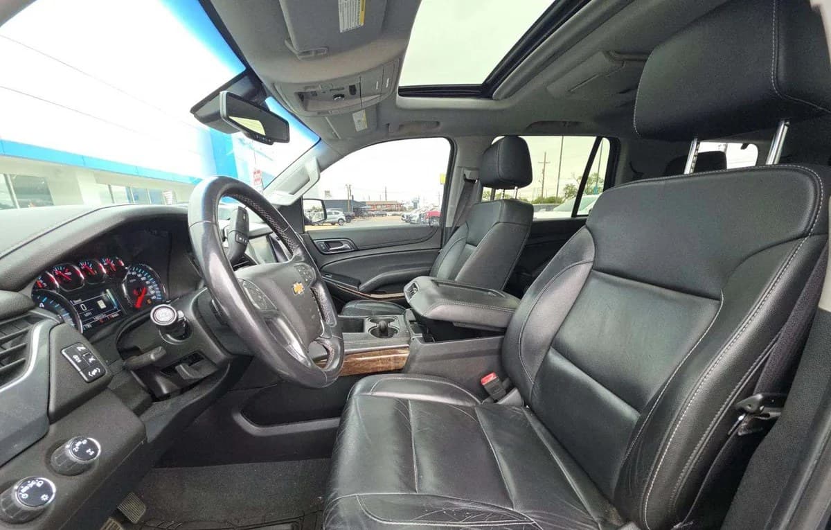 2019 CHEVROLET TAHOE LT 4