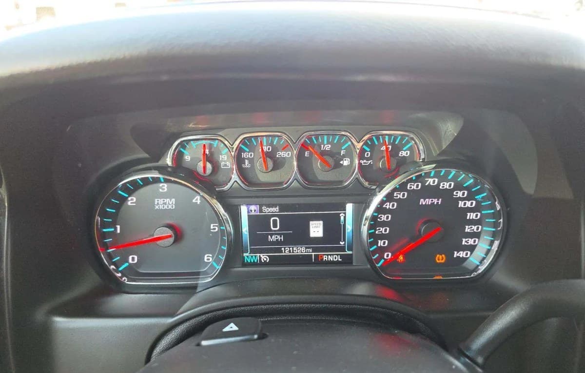 2019 CHEVROLET TAHOE LT 6