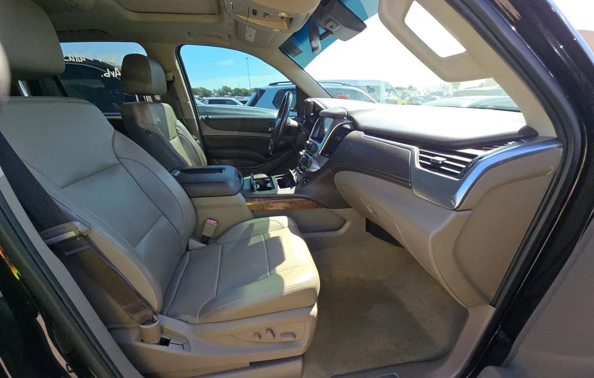 2017 CHEVROLET TAHOE Premier 5
