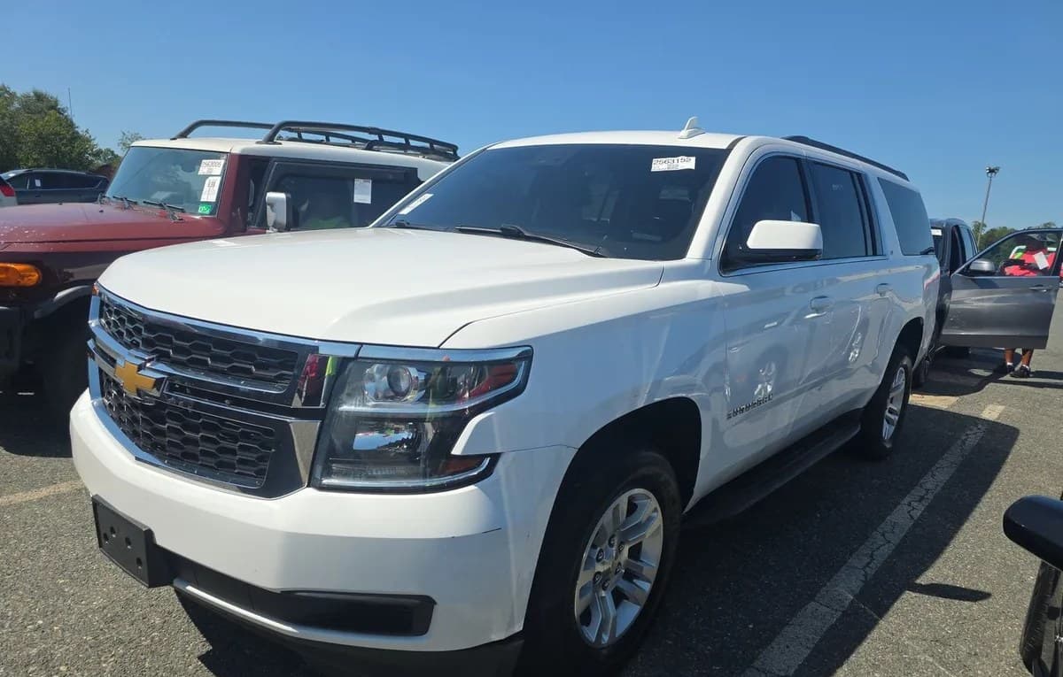 2020 CHEVROLET SUBURBAN LT 2