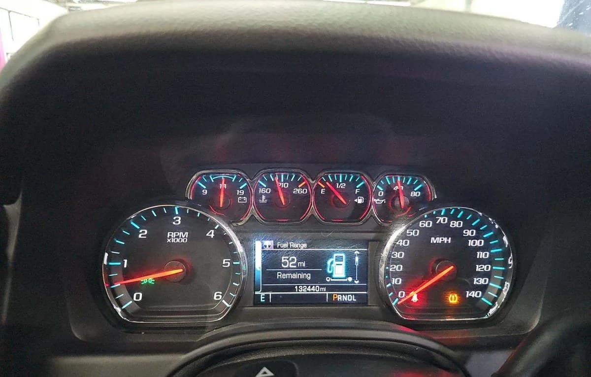 2019 CHEVROLET SUBURBAN LT 6