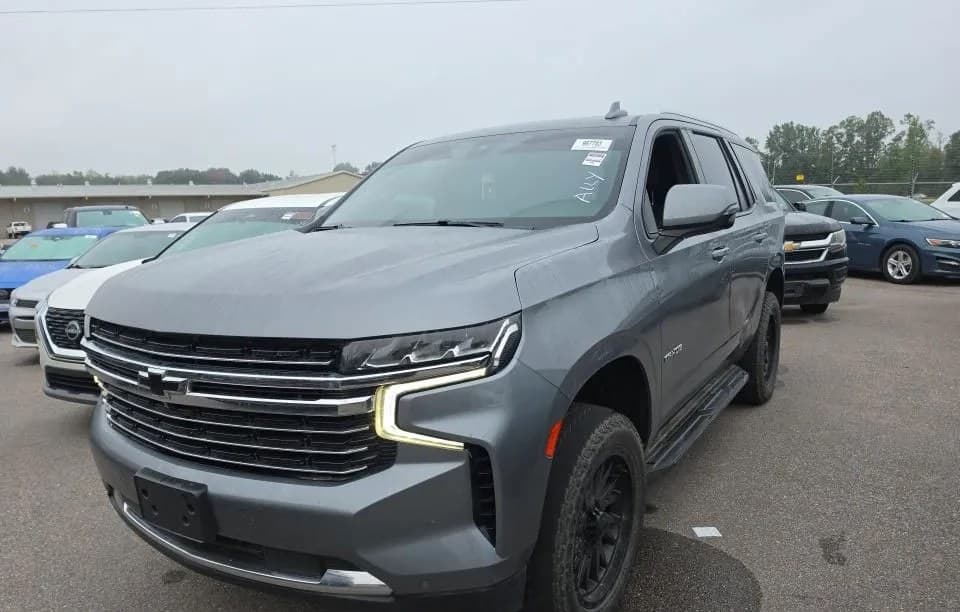 2021 CHEVROLET TAHOE LT 2