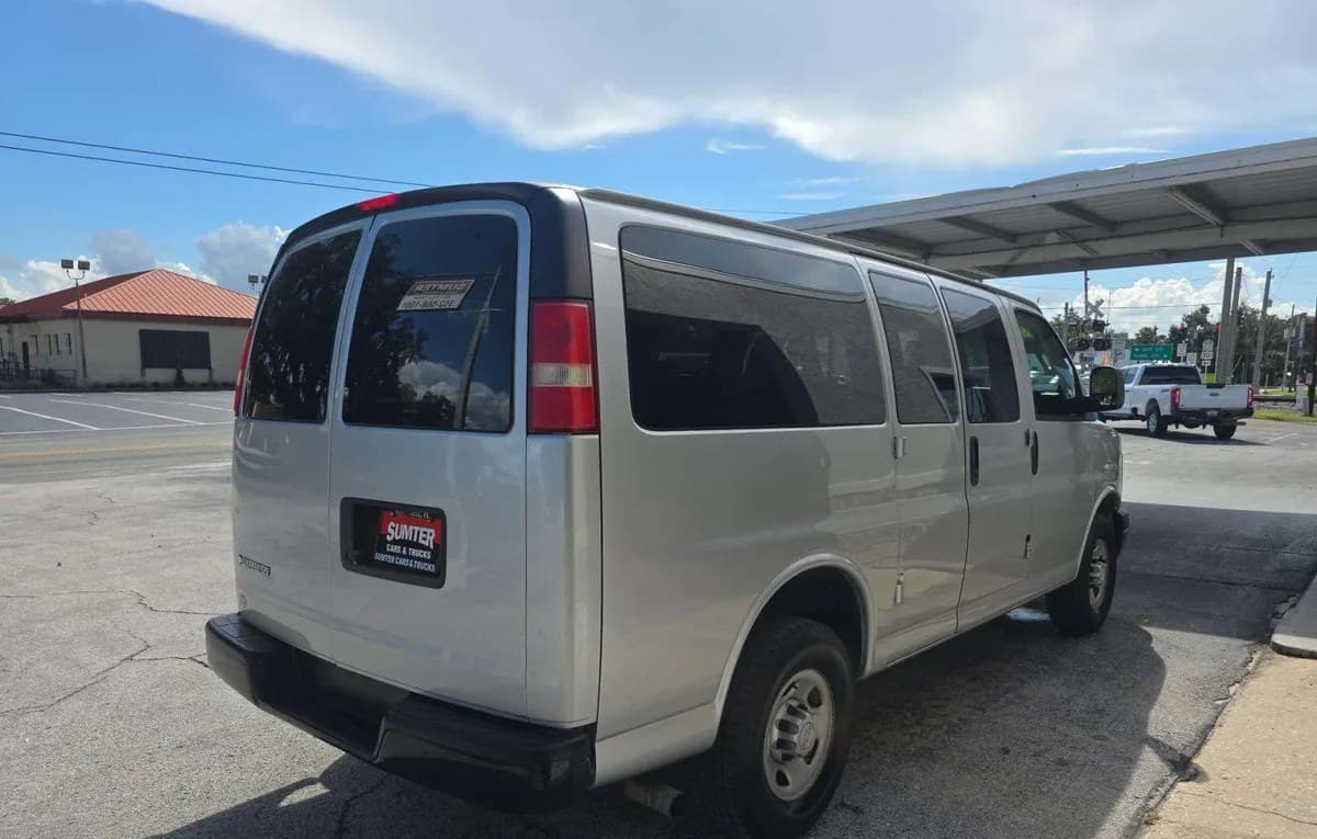 2017 CHEVROLET EXPRESS 2500 LS 4