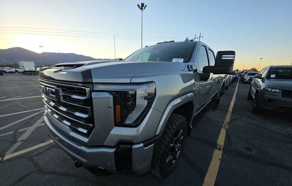 2025 GMC SIERRA 3500HD AT4 CREW CAB MEDIUM BED 4SB