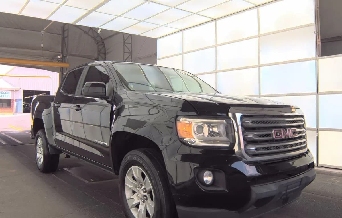 2017 GMC CANYON SLE CREW CAB MEDIUM BED 2LE 4