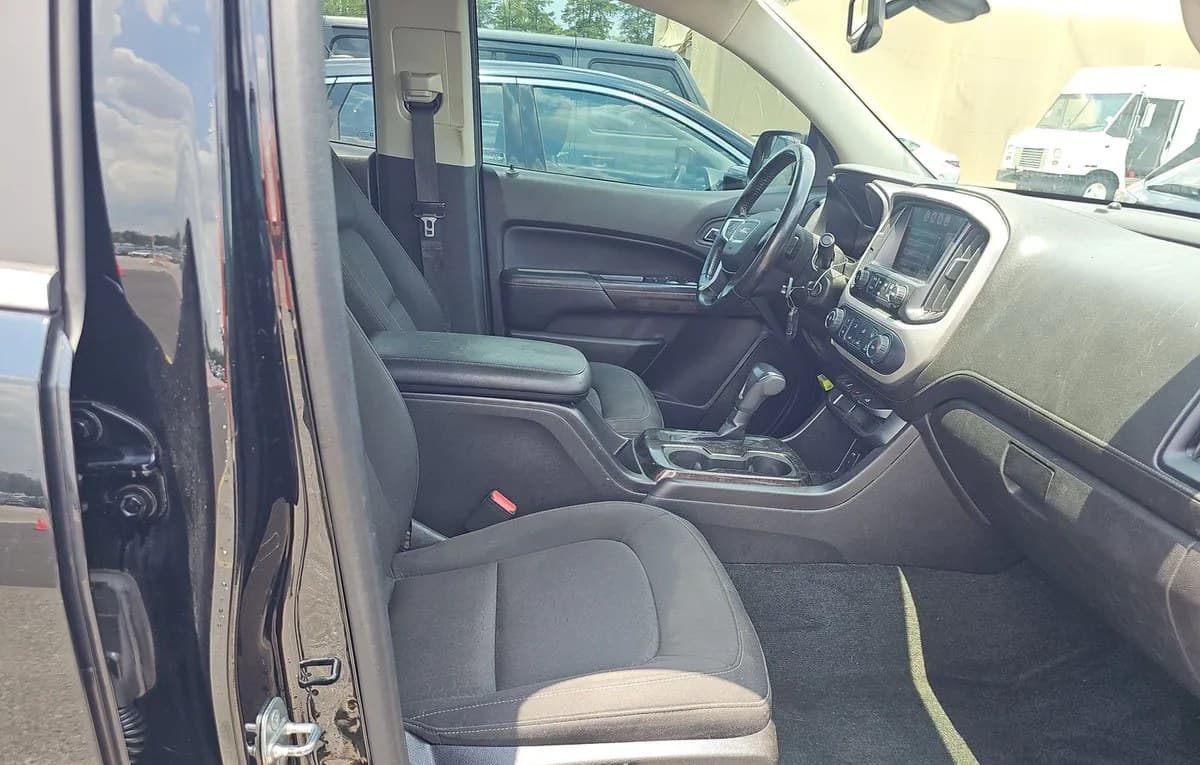 2017 GMC CANYON SLE CREW CAB MEDIUM BED 2LE 5