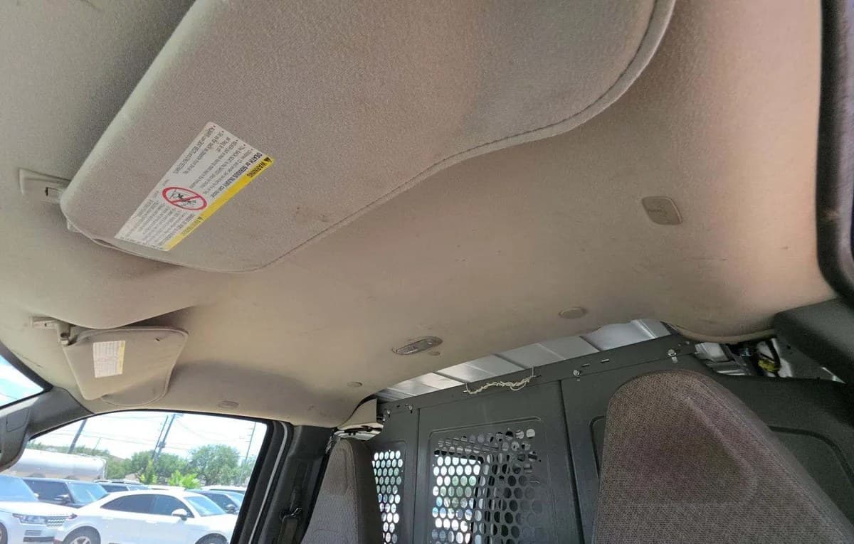 2017 GMC SAVANA 2500 CARGO VAN 1WT 135.0" WB 4