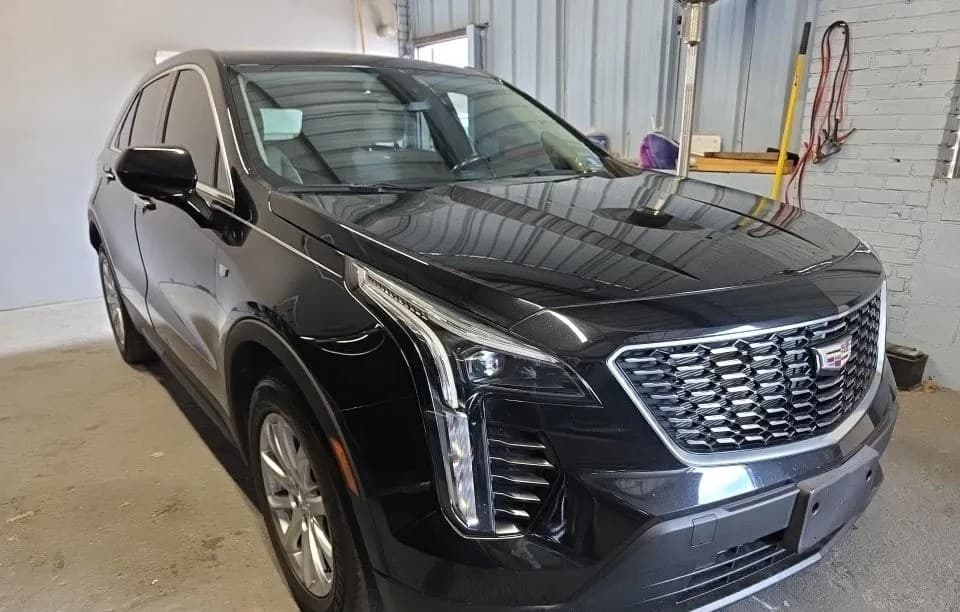 2019 CADILLAC XT4 Luxury 4