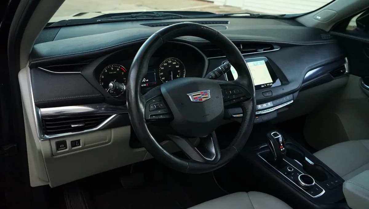 2019 CADILLAC XT4 Luxury 3