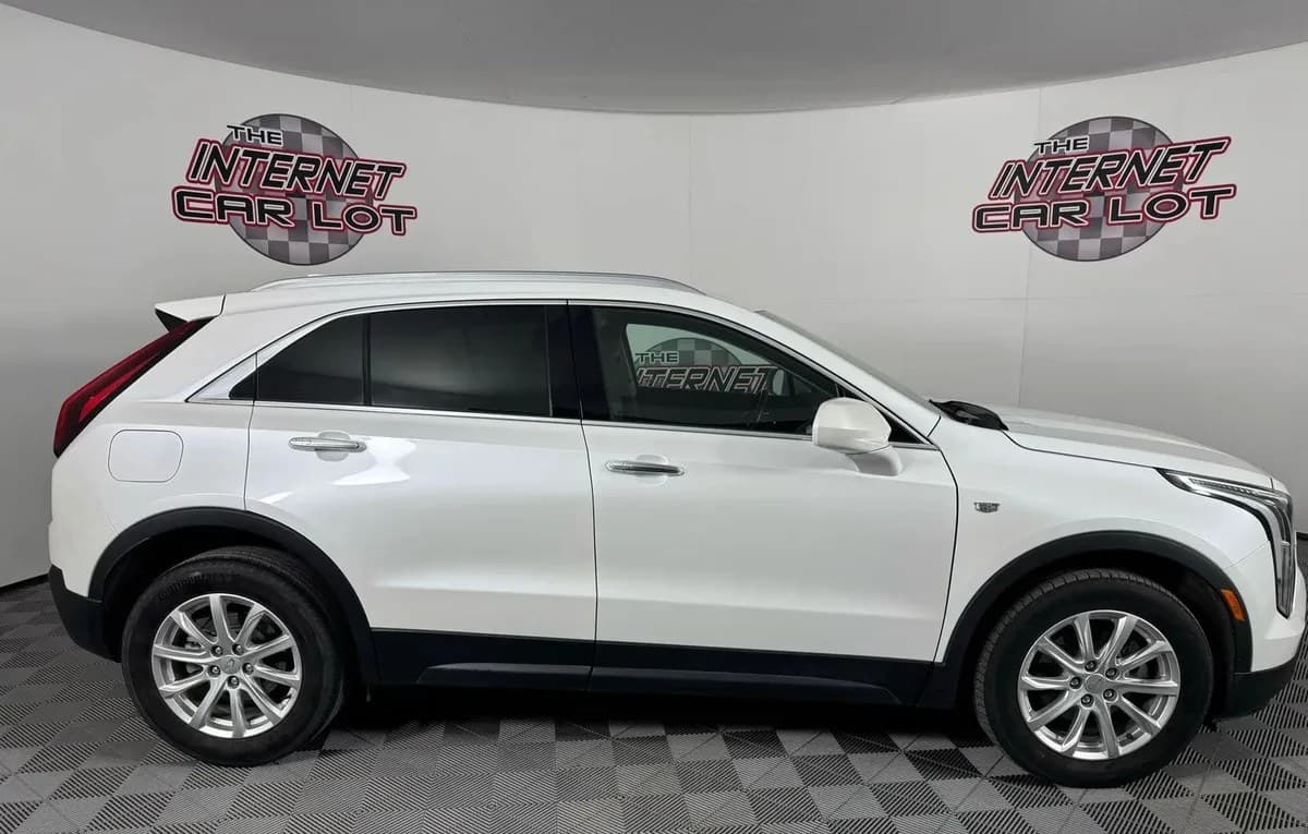 2019 CADILLAC XT4 Luxury 5