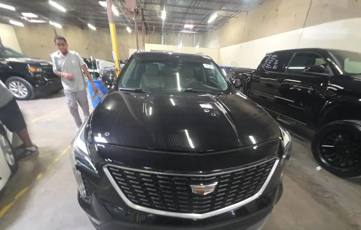 2019 CADILLAC XT4 PREMIUM Luxury 3