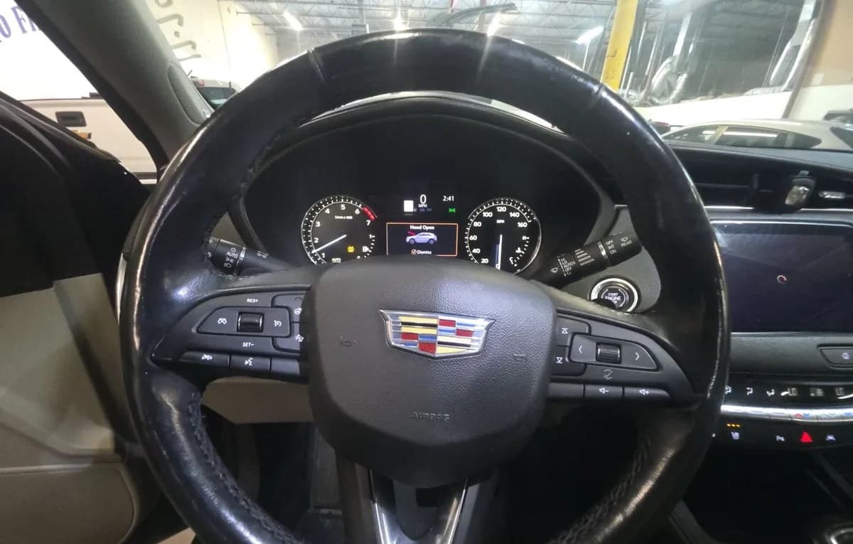 2019 CADILLAC XT4 PREMIUM Luxury 7