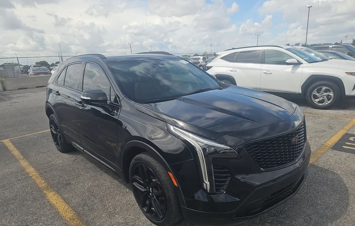 2021 CADILLAC XT4 Sport 4
