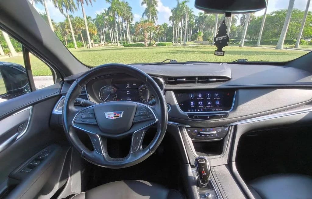 2021 CADILLAC XT5 Luxury 5