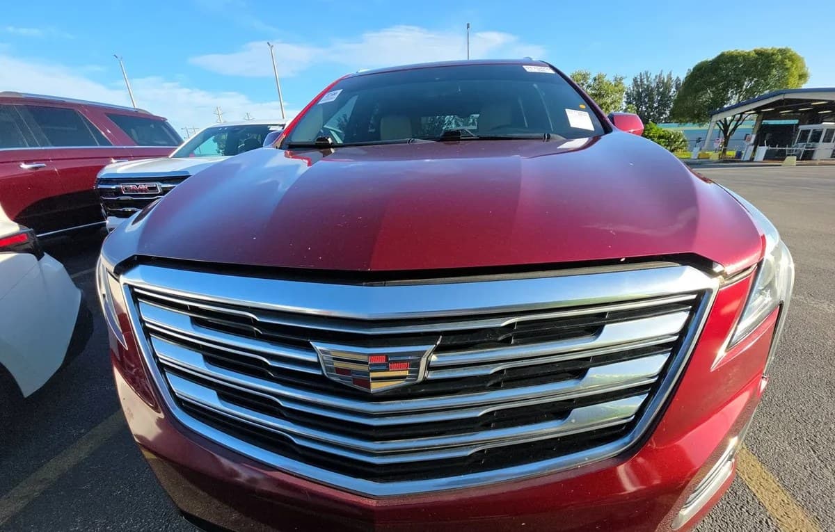 2017 CADILLAC XT5 Base 3