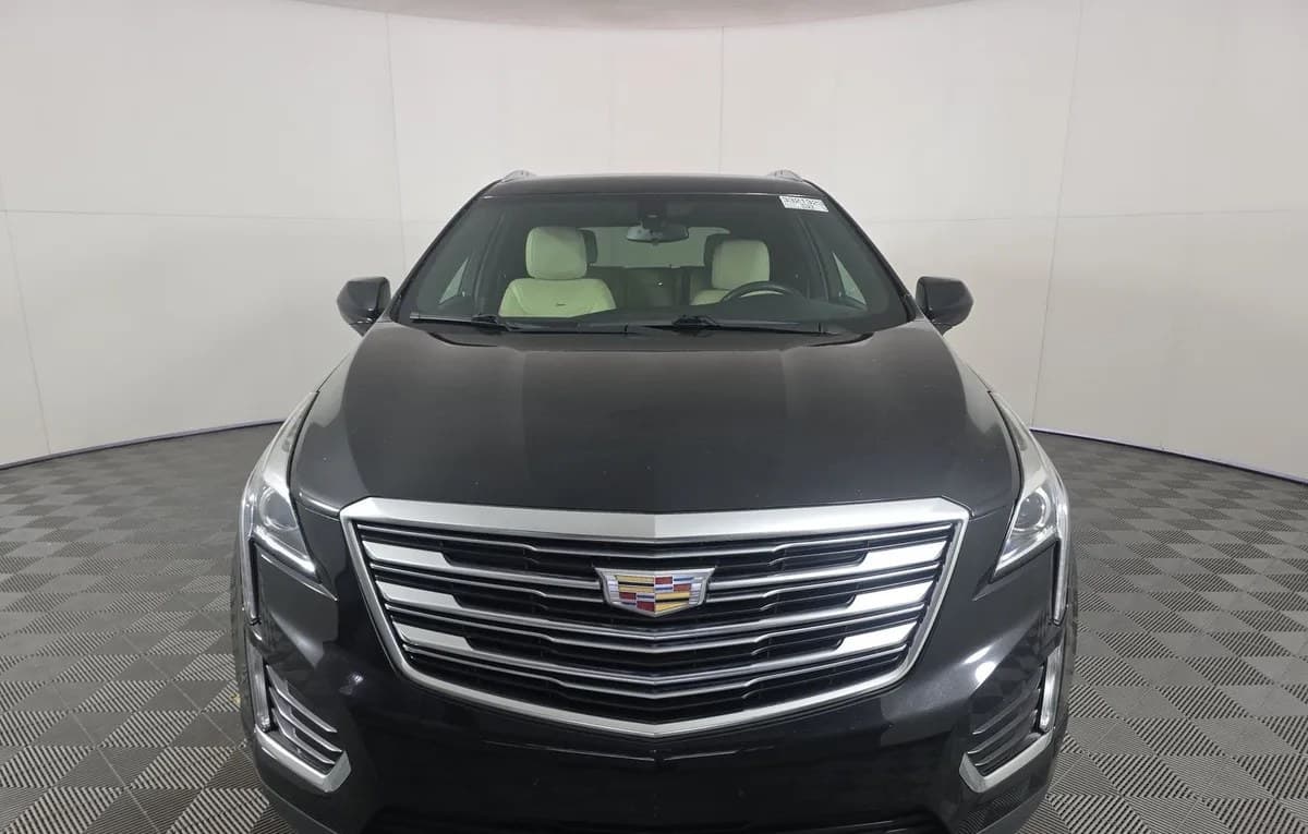 2019 CADILLAC XT5 Base 3