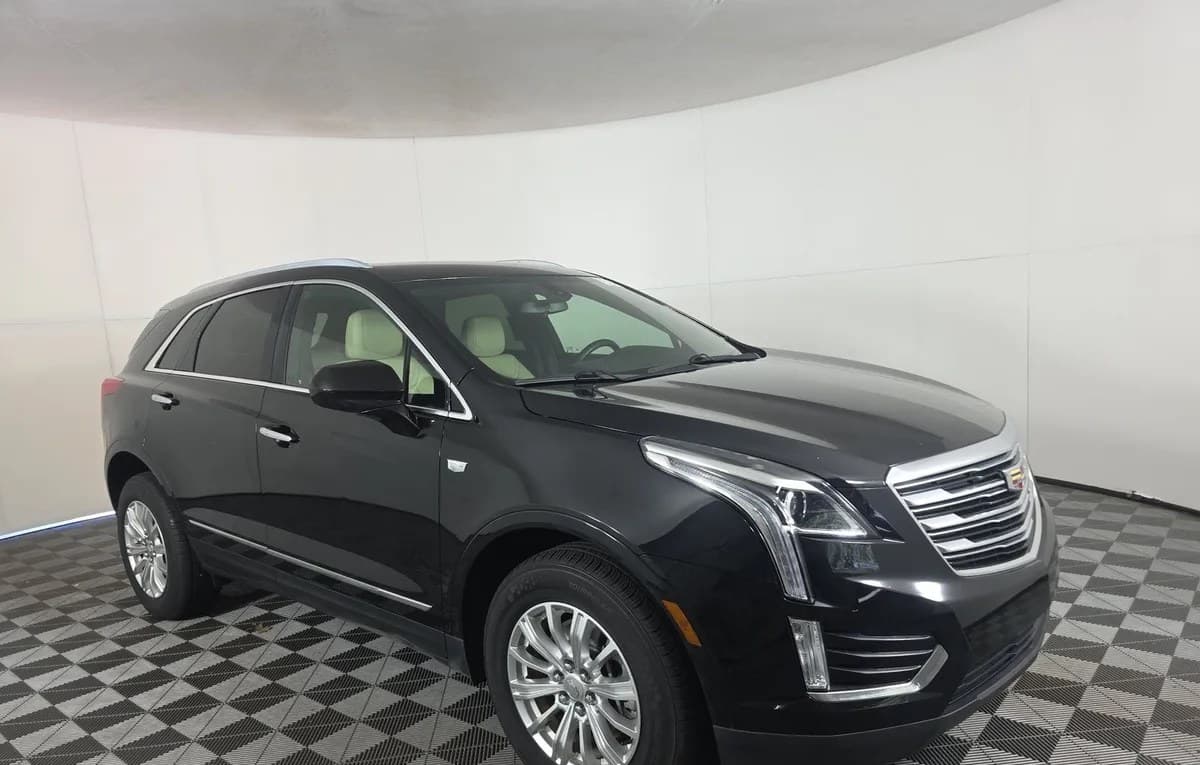 2019 CADILLAC XT5 Base 4