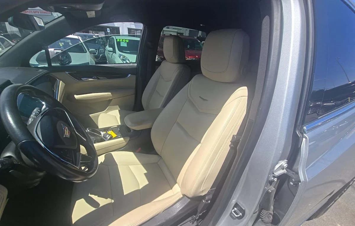 2018 CADILLAC XT5 1SA 4
