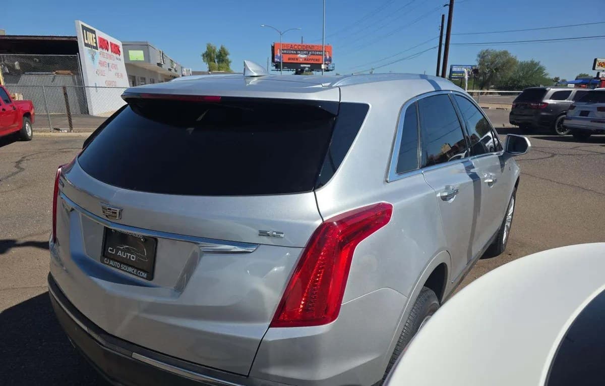2019 CADILLAC XT5 Base 4