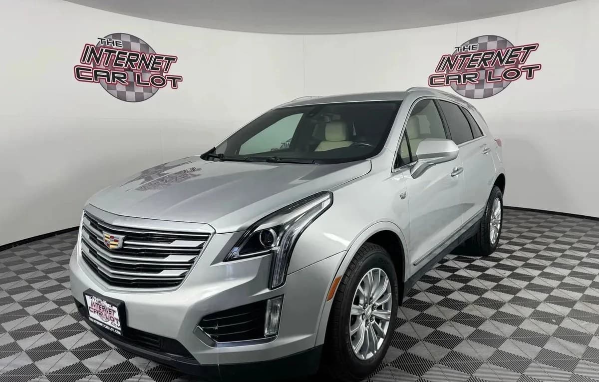 2018 CADILLAC XT5 Base 4