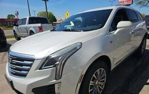 2017 CADILLAC XT5 Luxury 2