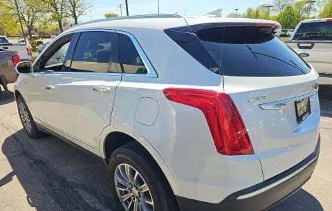 2017 CADILLAC XT5 Luxury 3