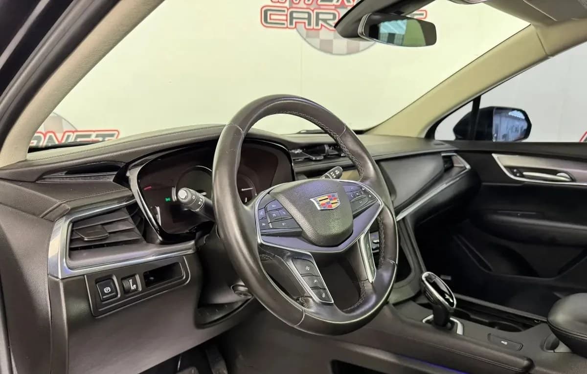 2017 CADILLAC XT5 Luxury 7