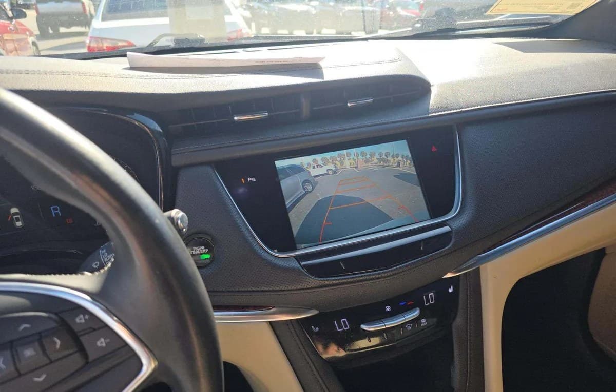 2017 CADILLAC XT5 Luxury 7