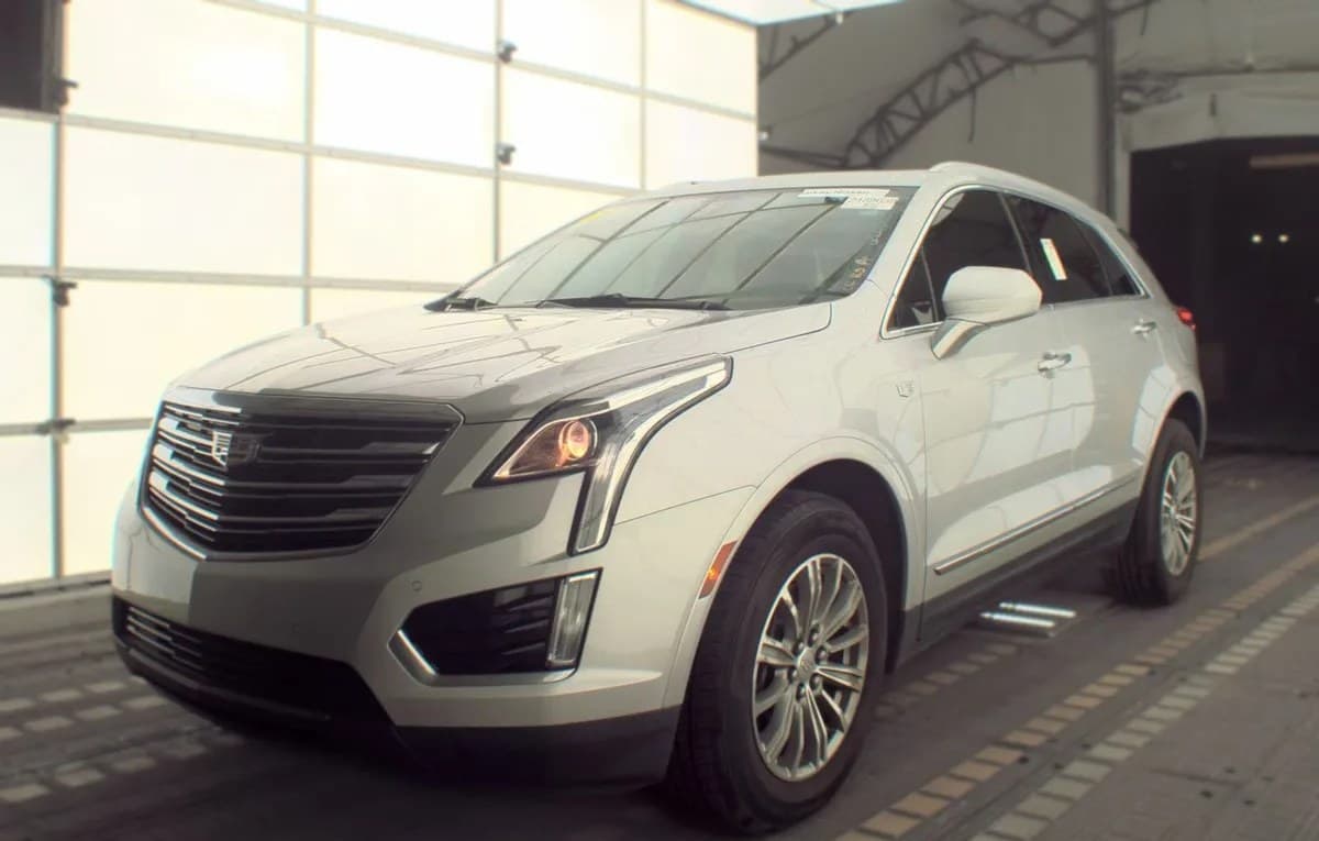 2019 CADILLAC XT5 Luxury 2