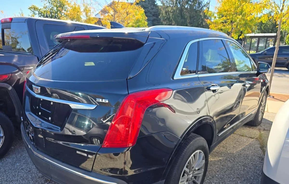 2017 CADILLAC XT5 Luxury 4