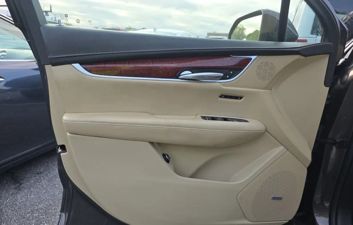2019 CADILLAC XT5 Luxury 6