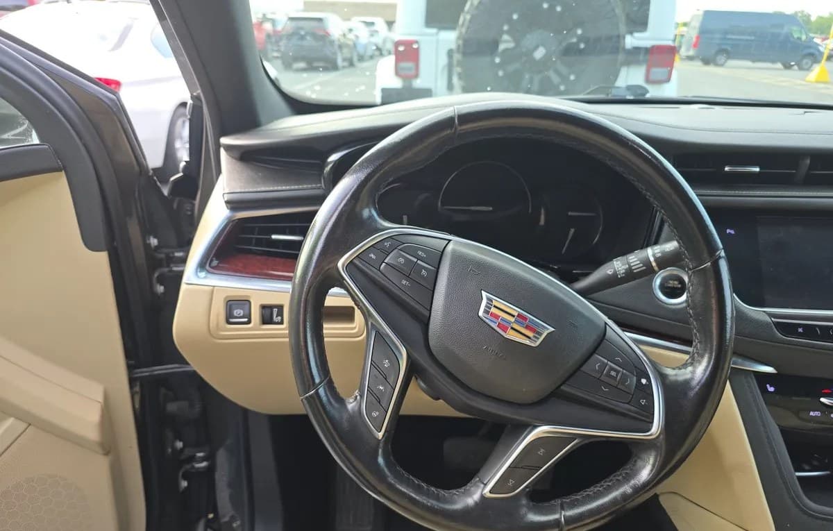 2019 CADILLAC XT5 Luxury 7