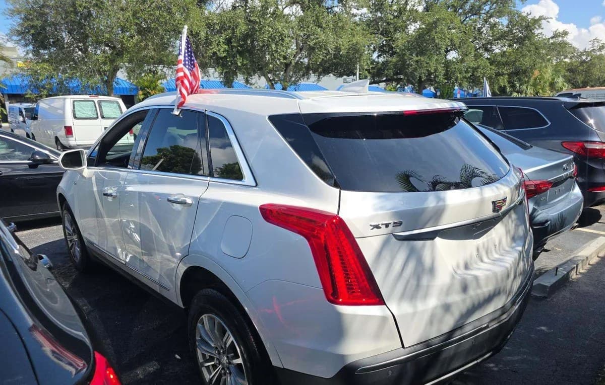 2019 CADILLAC XT5 Luxury 3