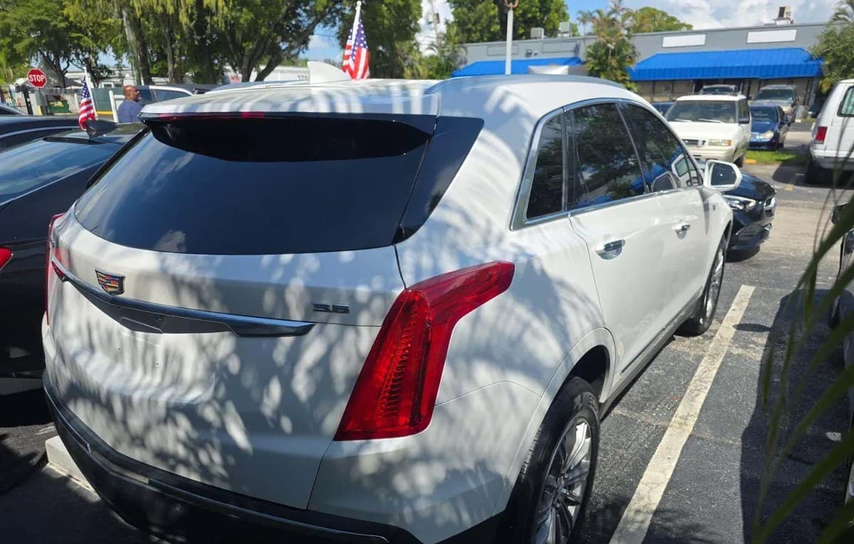 2019 CADILLAC XT5 Luxury 4