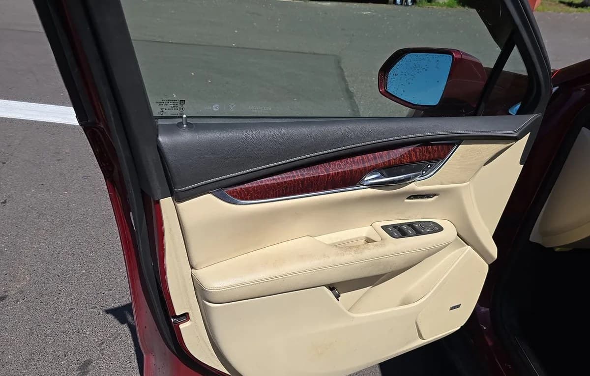 2017 CADILLAC XT5 PREMIUM Luxury 6