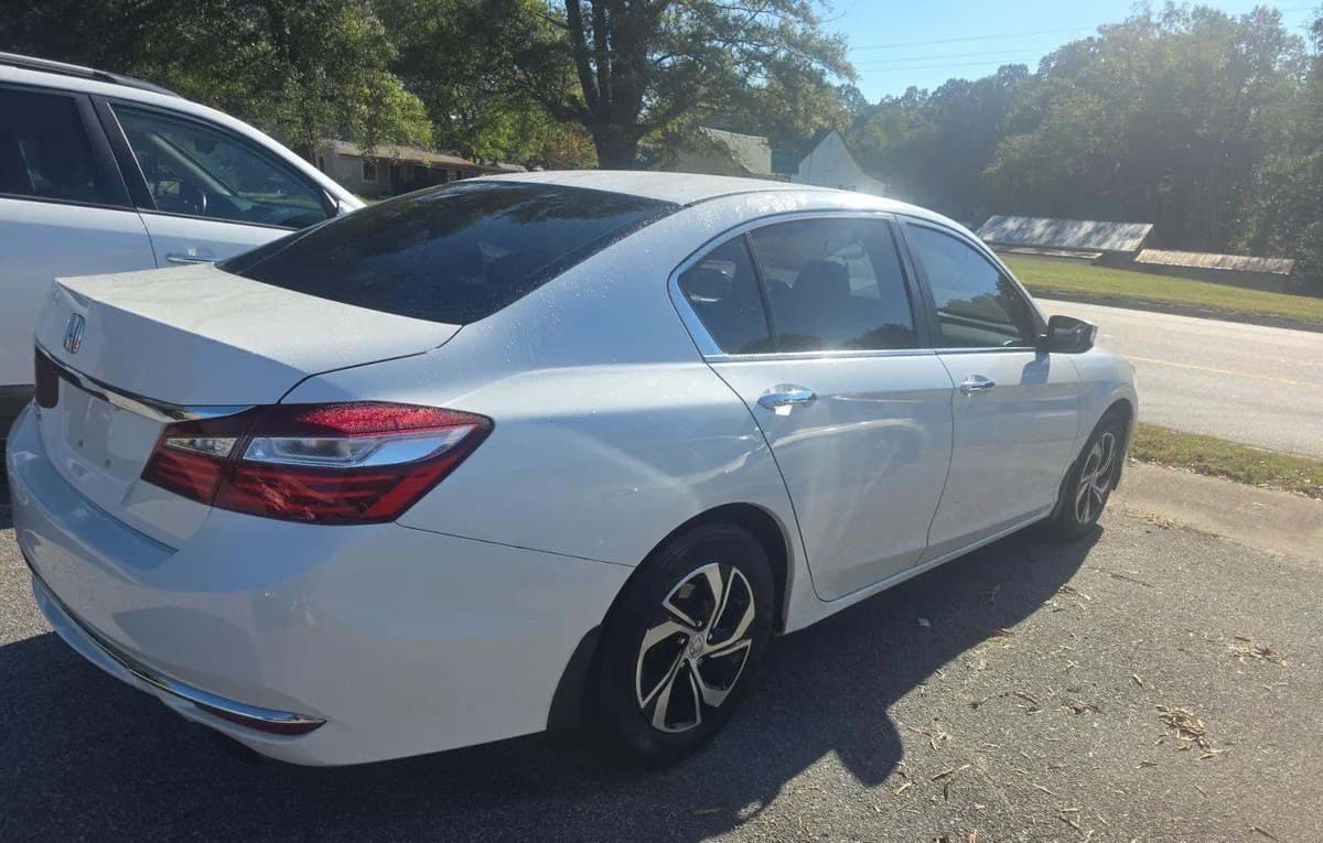 2017 HONDA ACCORD LX 4