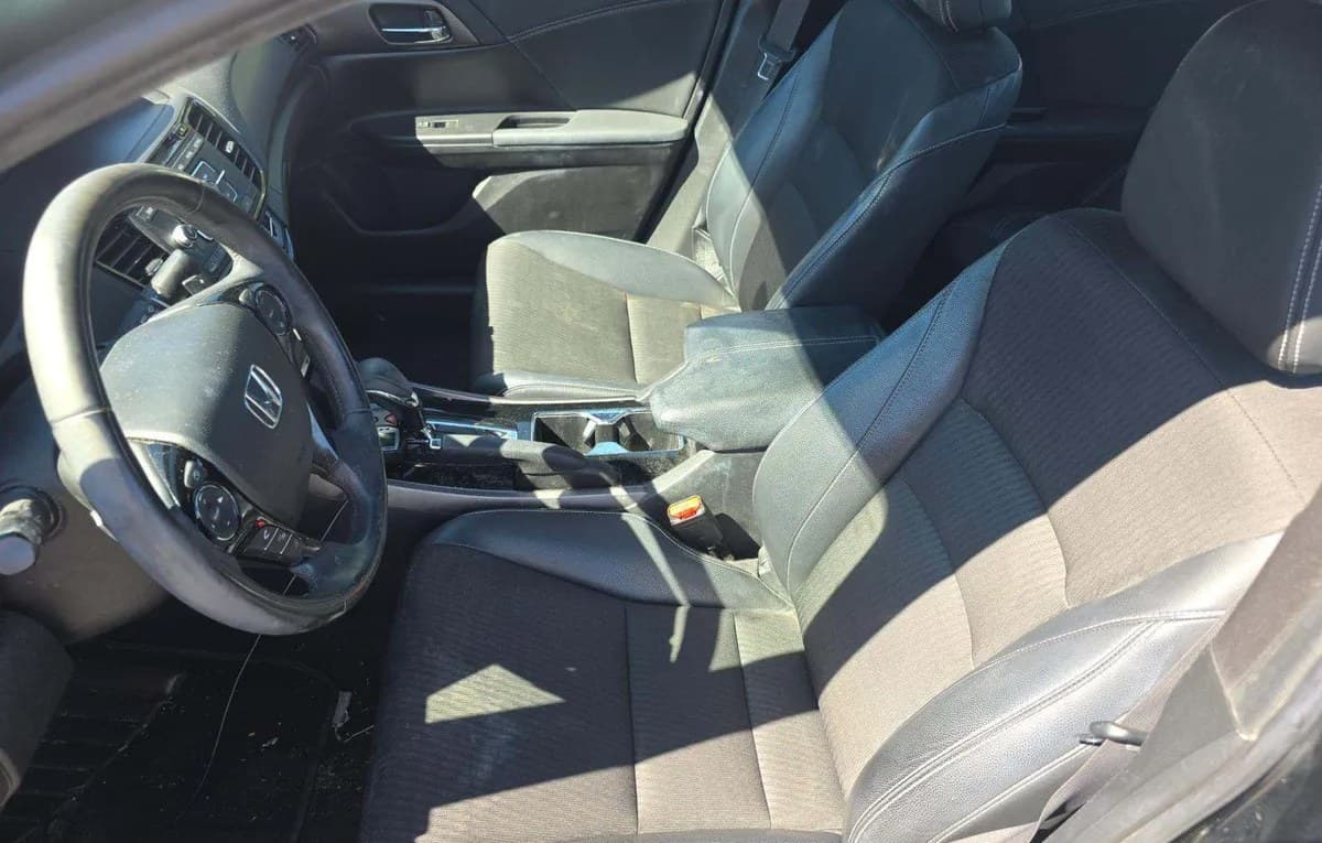 2017 HONDA ACCORD Sport 4