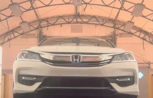 2017 HONDA ACCORD EX-L 4