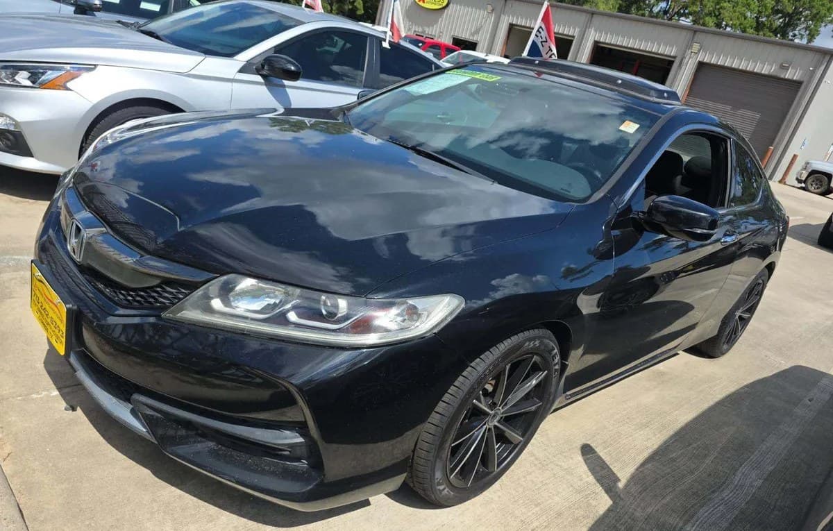 2017 HONDA ACCORD EX 2